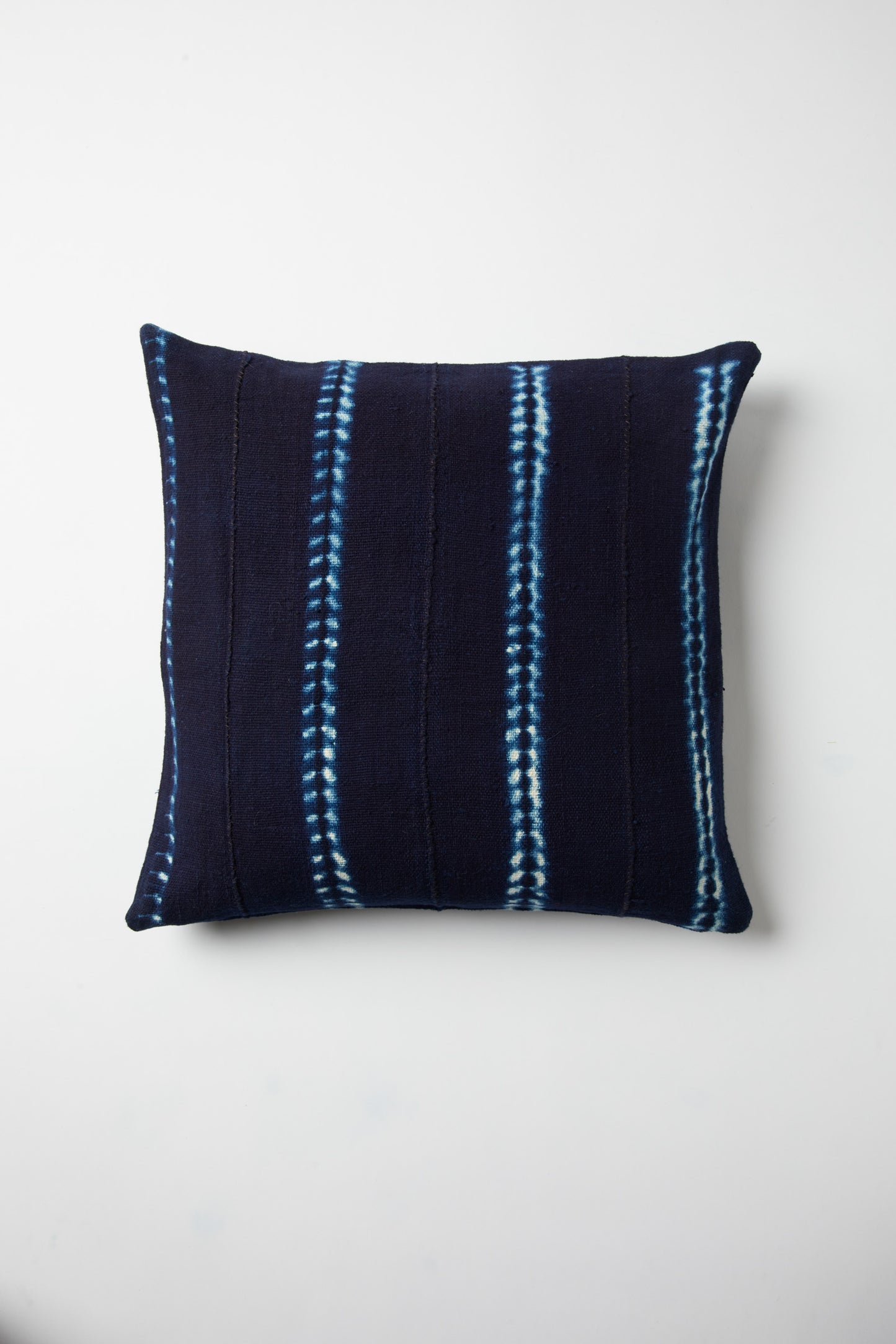 Maina Cushion