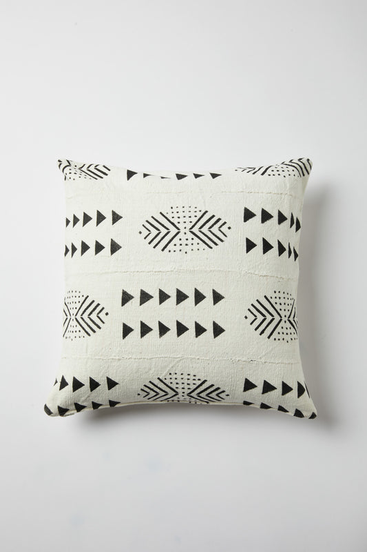 Motalaat Cushion