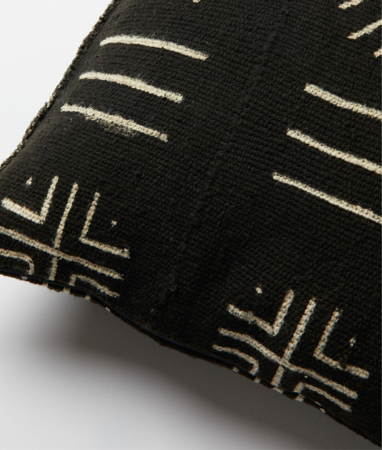 Takame Cushion